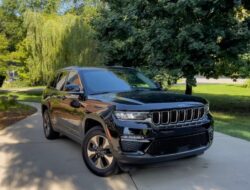 Jeep Grand Cherokee 4xe The Ultimate Hybrid SUV